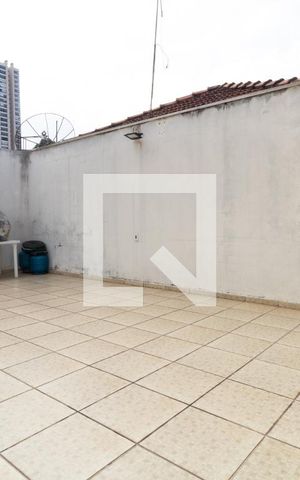 Casa à venda com 100m², 2 quartos e 1 vagaQuintal