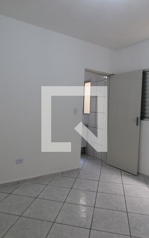Casa de condomínio para alugar com 44m², 1 quarto e sem vagaQuarto
