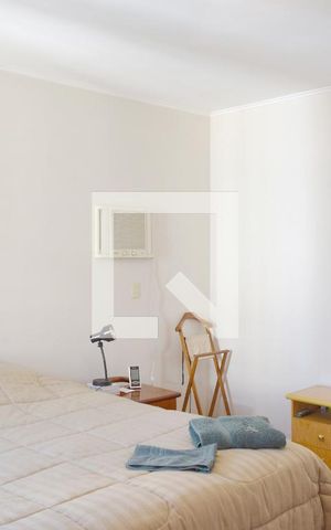 Apartamento à venda com 220m², 2 quartos e 2 vagasSuíte