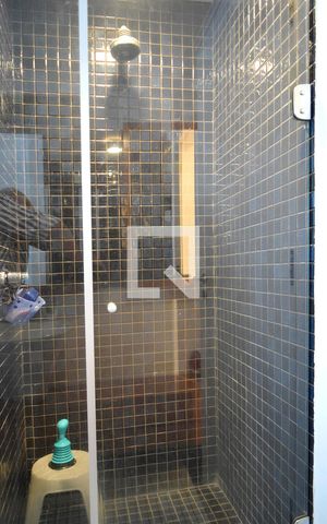 Apartamento à venda com 220m², 2 quartos e 2 vagasBanheiro
