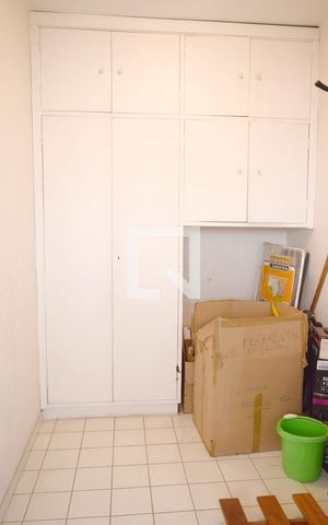 Apartamento à venda com 220m², 2 quartos e 2 vagasQuarto da Área de Serviço