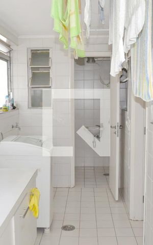 Apartamento à venda com 220m², 2 quartos e 2 vagasÁrea de Serviço