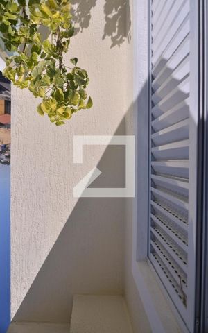 Apartamento à venda com 117m², 2 quartos e 2 vagasVaranda