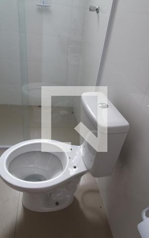 Casa de condomínio para alugar com 50m², 2 quartos e sem vagaBanheiro