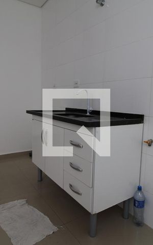 Casa de condomínio para alugar com 50m², 2 quartos e sem vagaCozinha 