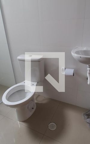 Casa de condomínio para alugar com 50m², 2 quartos e sem vagaBanheiro