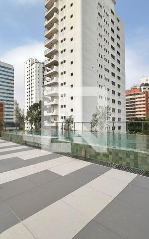 Studio para alugar com 24m², 0 quarto e sem vagaPiscina