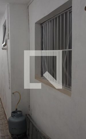 Casa à venda com 54m², 1 quarto e 1 vagaCorredor 