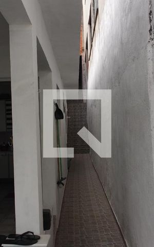 Casa à venda com 54m², 1 quarto e 1 vagaCorredor 