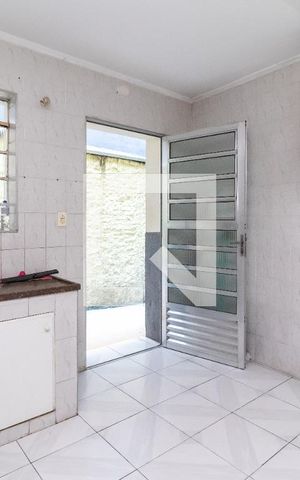 Casa à venda com 270m², 6 quartos e 4 vagasCozinha 2