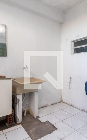 Casa à venda com 270m², 6 quartos e 4 vagasÁrea de Serviço 2