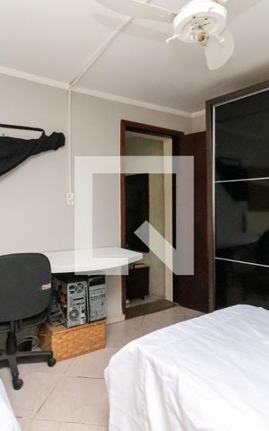 Casa à venda com 270m², 6 quartos e 4 vagasQuarto 4