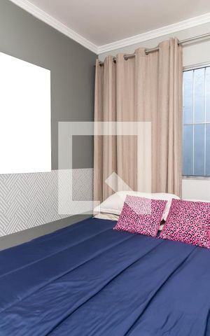 Casa à venda com 270m², 6 quartos e 4 vagasQuarto 2