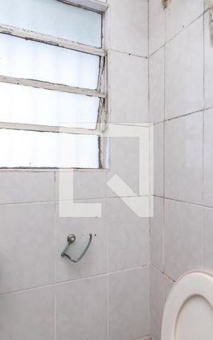 Casa à venda com 270m², 6 quartos e 4 vagasBanheiro 4