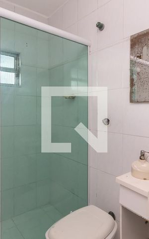 Casa à venda com 270m², 6 quartos e 4 vagasBanheiro 3