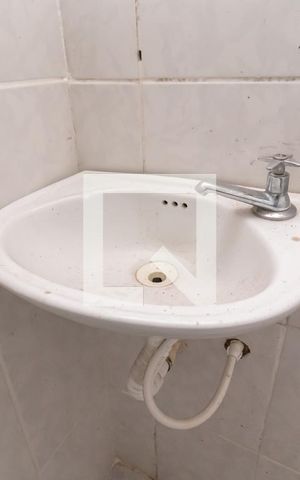 Casa à venda com 270m², 6 quartos e 4 vagasBanheiro 4