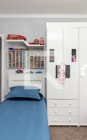 Casa à venda com 270m², 6 quartos e 4 vagasQuarto 1
