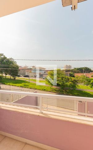Casa para alugar com 180m², 3 quartos e 4 vagas Casa para alugar com 180m², 3 quartos e 4 vagasSacada da Suíte