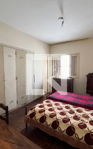 Casa à venda com 195m², 4 quartos e 4 vagas Casa à venda com 195m², 4 quartos e 4 vagasSuite