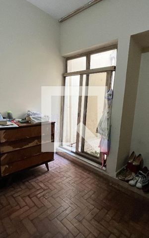 Casa à venda com 195m², 4 quartos e 4 vagas Casa à venda com 195m², 4 quartos e 4 vagasQuarto 3