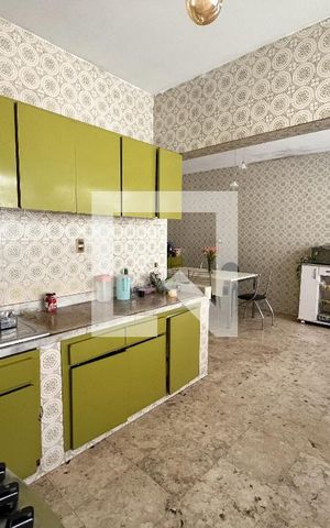 Casa à venda com 195m², 4 quartos e 4 vagas Casa à venda com 195m², 4 quartos e 4 vagasCozinha
