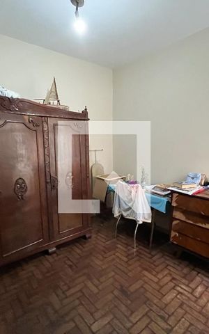 Casa à venda com 195m², 4 quartos e 4 vagas Casa à venda com 195m², 4 quartos e 4 vagasQuarto 3
