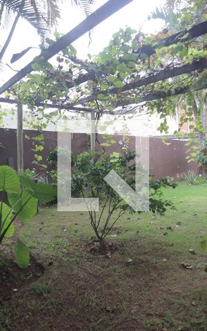 Casa à venda com 212m², 3 quartos e 4 vagasQuintal