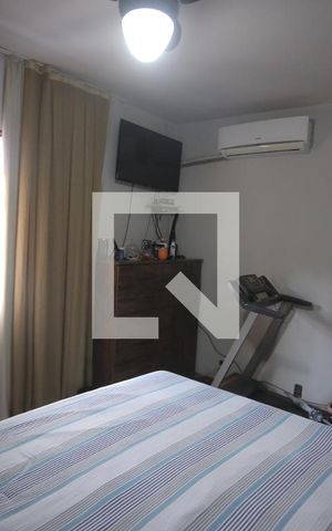 Casa à venda com 212m², 3 quartos e 4 vagasSuite