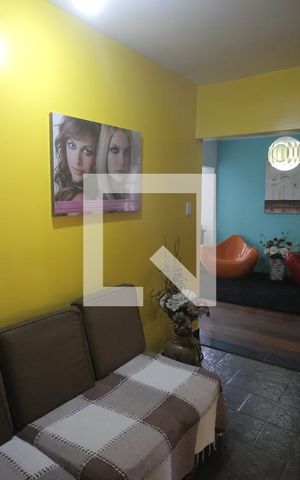 Casa à venda com 212m², 3 quartos e 4 vagasSala