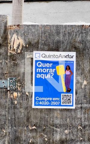 Apartamento à venda com 37m², 2 quartos e sem vaga Apartamento à venda com 37m², 2 quartos e sem vagaPlaca