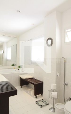Apartamento à venda com 133m², 2 quartos e 1 vagaSuíte Quarto