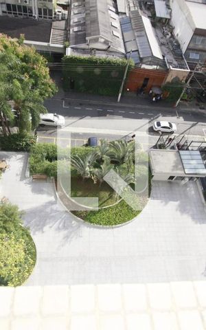Apartamento à venda com 133m², 2 quartos e 1 vagaÁrea comum