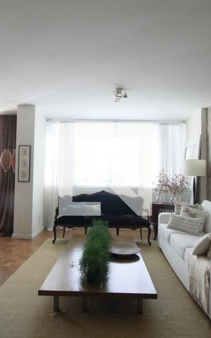 Apartamento à venda com 133m², 2 quartos e 1 vagaSala