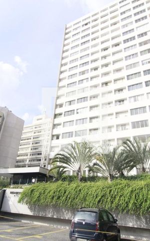 Apartamento à venda com 133m², 2 quartos e 1 vagaFachada
