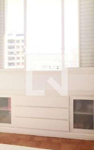 Apartamento à venda com 133m², 2 quartos e 1 vagaQuarto 