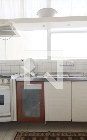Apartamento à venda com 133m², 2 quartos e 1 vagaCozinha