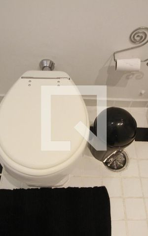 Apartamento à venda com 133m², 2 quartos e 1 vagaBanheiro Social