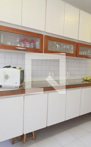 Apartamento à venda com 133m², 2 quartos e 1 vagaCozinha