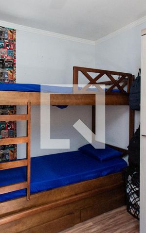 Casa à venda com 161m², 4 quartos e 3 vagas Casa à venda com 161m², 4 quartos e 3 vagasQuarto 1