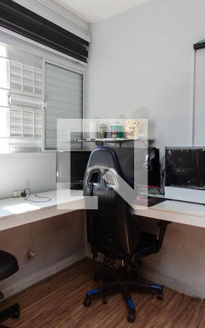 Casa à venda com 161m², 4 quartos e 3 vagas Casa à venda com 161m², 4 quartos e 3 vagasQuarto 1