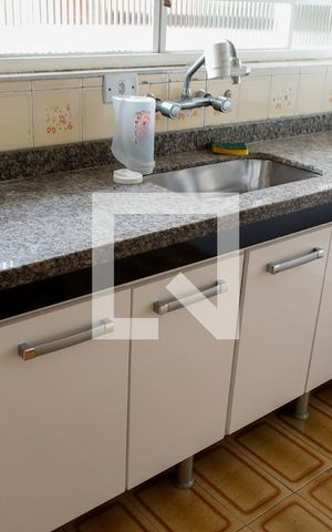 Casa para alugar com 47m², 1 quarto e sem vaga Casa para alugar com 47m², 1 quarto e sem vagaCozinha