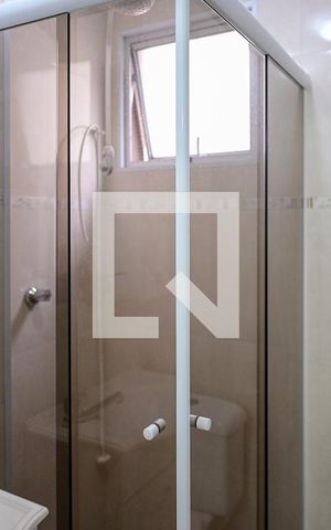 Apartamento para alugar com 48m², 2 quartos e 1 vaga Apartamento para alugar com 48m², 2 quartos e 1 vagaBanheiro