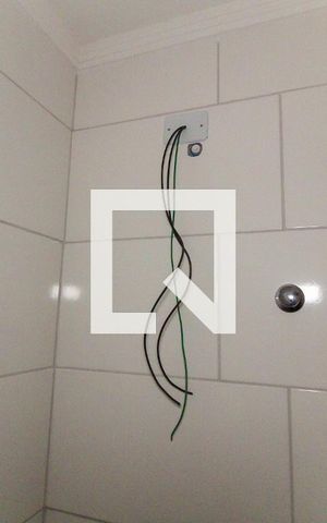 Casa para alugar com 35m², 2 quartos e sem vaga Casa para alugar com 35m², 2 quartos e sem vagaBanheiro
