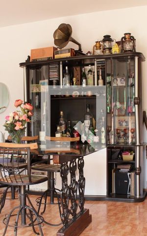 Casa à venda com 300m², 3 quartos e 8 vagasSala 3