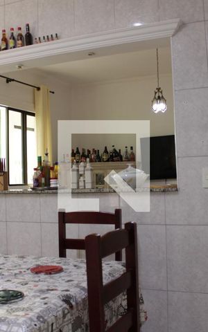 Casa à venda com 300m², 3 quartos e 8 vagasCozinha Americana