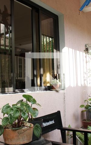 Casa à venda com 300m², 3 quartos e 8 vagasÁrea Externa