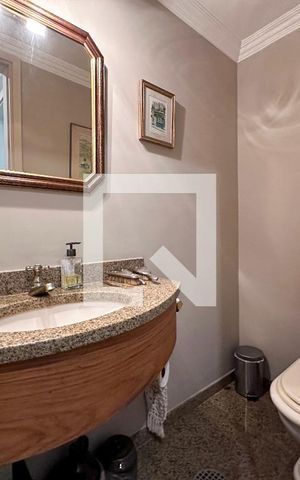 Apartamento à venda com 210m², 3 quartos e 2 vagasLavabo