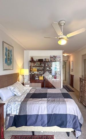 Apartamento à venda com 210m², 3 quartos e 2 vagasSuíte
