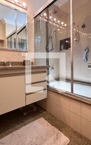 Apartamento à venda com 210m², 3 quartos e 2 vagasBanheiro Suíte