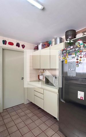 Apartamento à venda com 210m², 3 quartos e 2 vagasCozinha